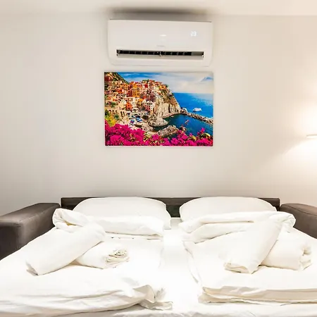 Staywithus , Ground Floor Zagreb Exteriör bild