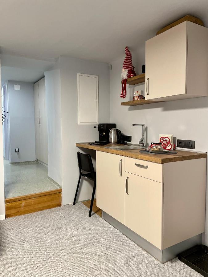 Staywithus , Ground Floor